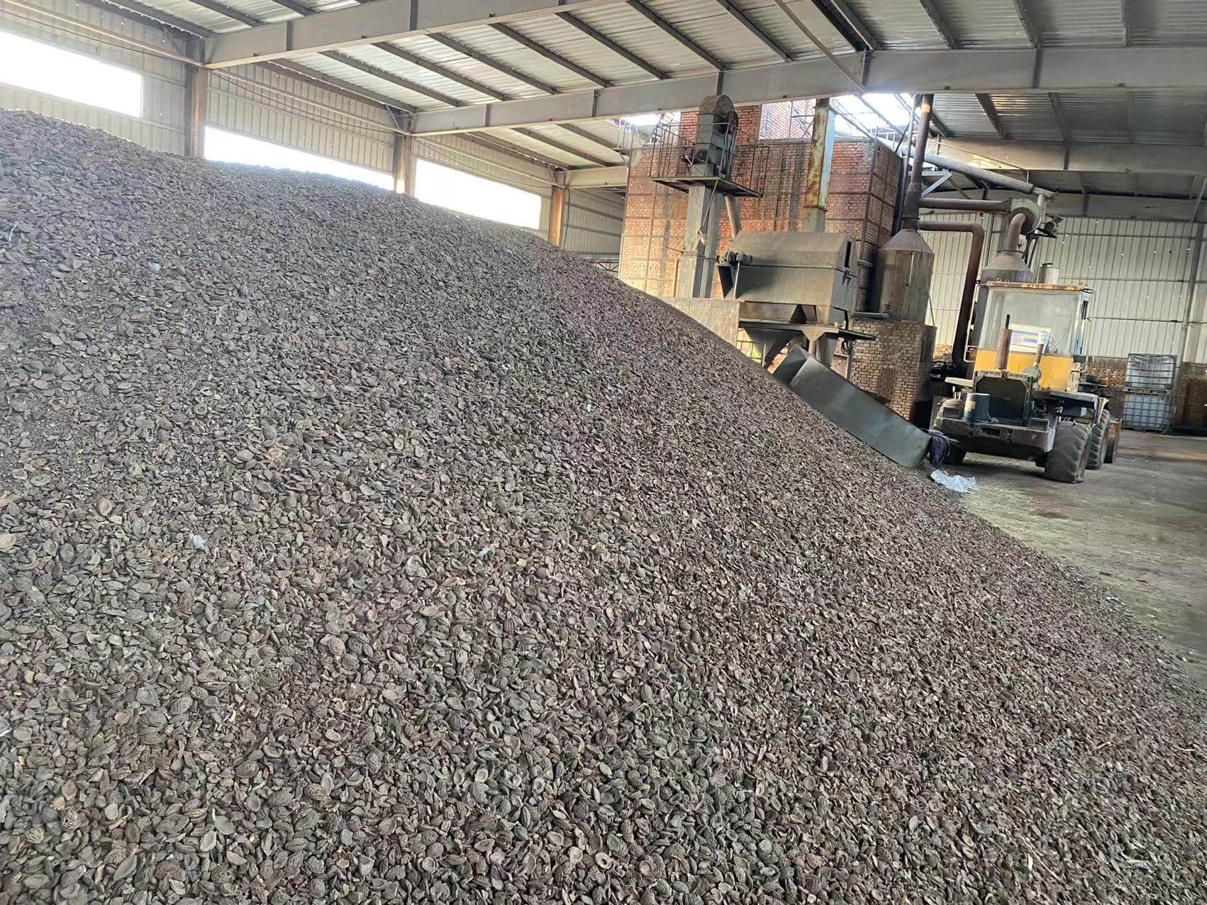 生產(chǎn)<a href=http://m.wd888.cn/gkhxt/ target=_blank class=infotextkey>果殼活性炭</a>環(huán)境