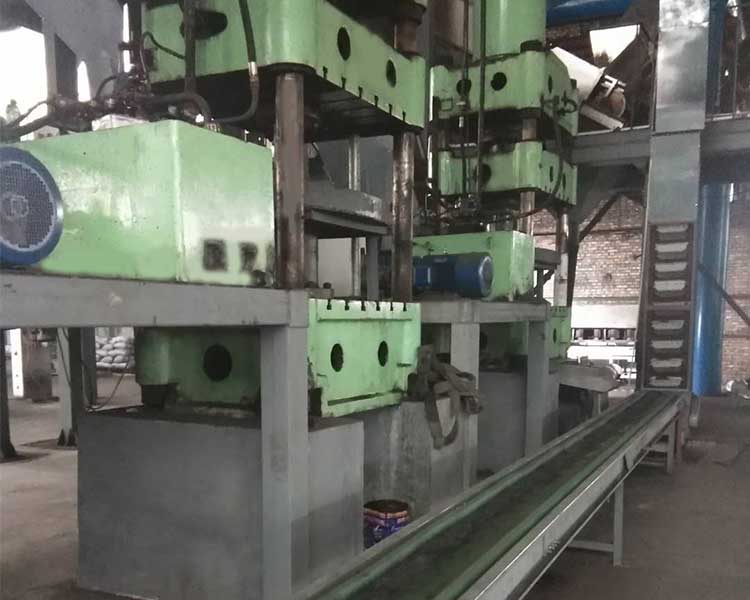 生產(chǎn)<a href=http://m.wd888.cn/zzhxt/ target=_blank class=infotextkey>柱狀活性炭</a>設(shè)備